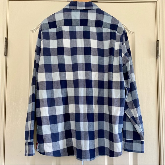 Wrangler | Navy Buffalo Plaid Flannel Button Down - Picture 2 of 8
